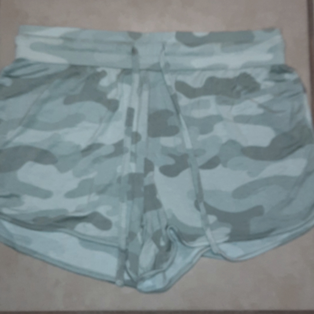 Ambrielle Sleep Shorts.  Size Medium.